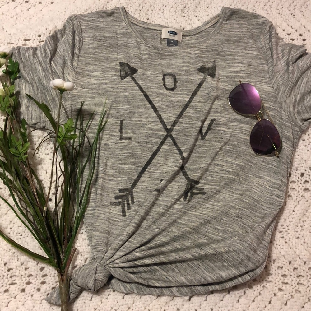Old navy Tee, Size M